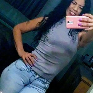 Meet your Posher, Daphne